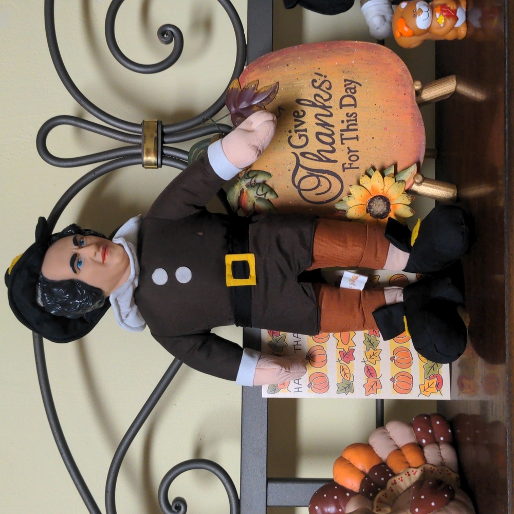 Pilgrim Thanksgiving Doll